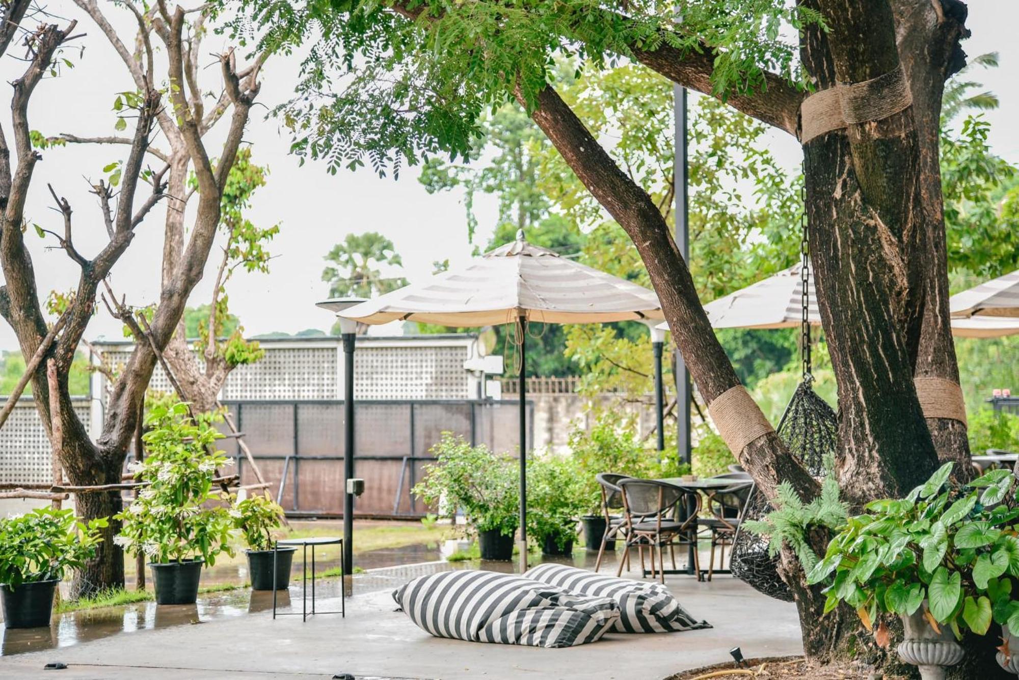 Macchiato Resort Savannakhet Opposite Thai Embassy Exteriör bild