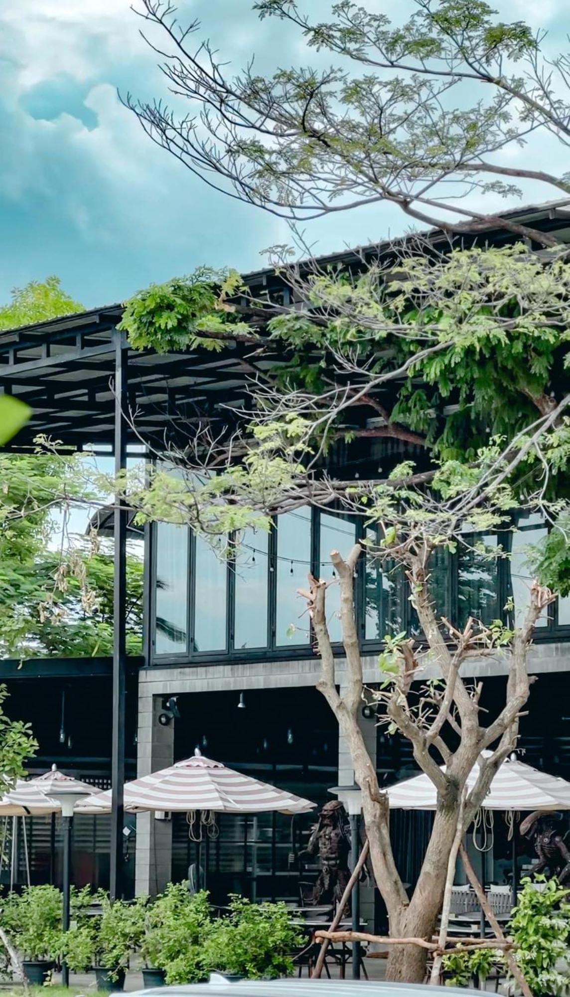 Macchiato Resort Savannakhet Opposite Thai Embassy Exteriör bild