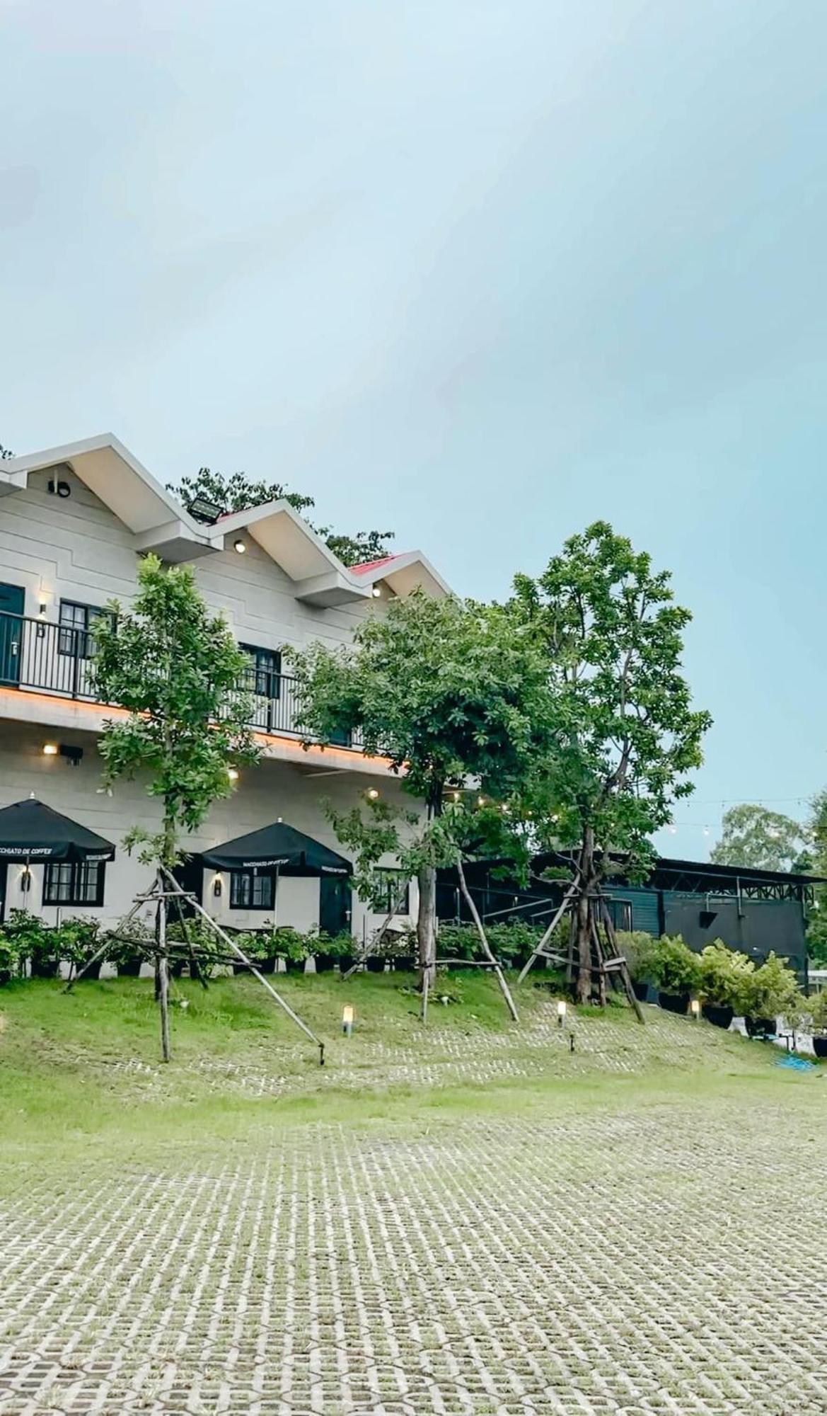 Macchiato Resort Savannakhet Opposite Thai Embassy Exteriör bild